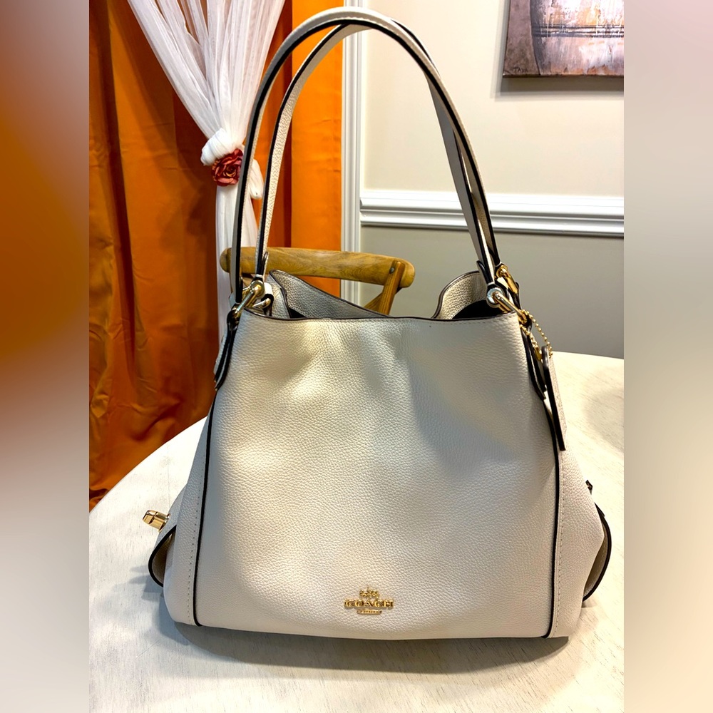 Coach White Leather Shoulder Bag